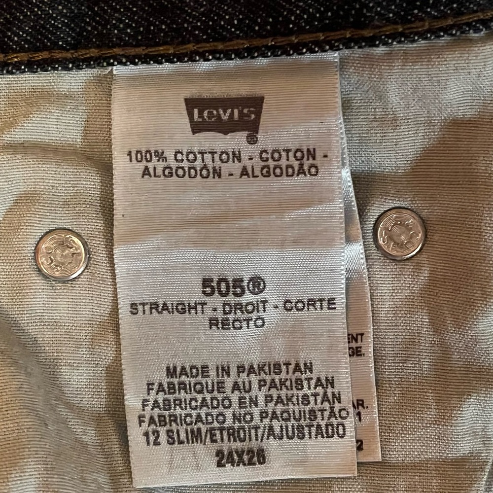 EUC Levi 505 Red Tag Girl’s 12 Slim, 24x26 - Picture 6 of 11